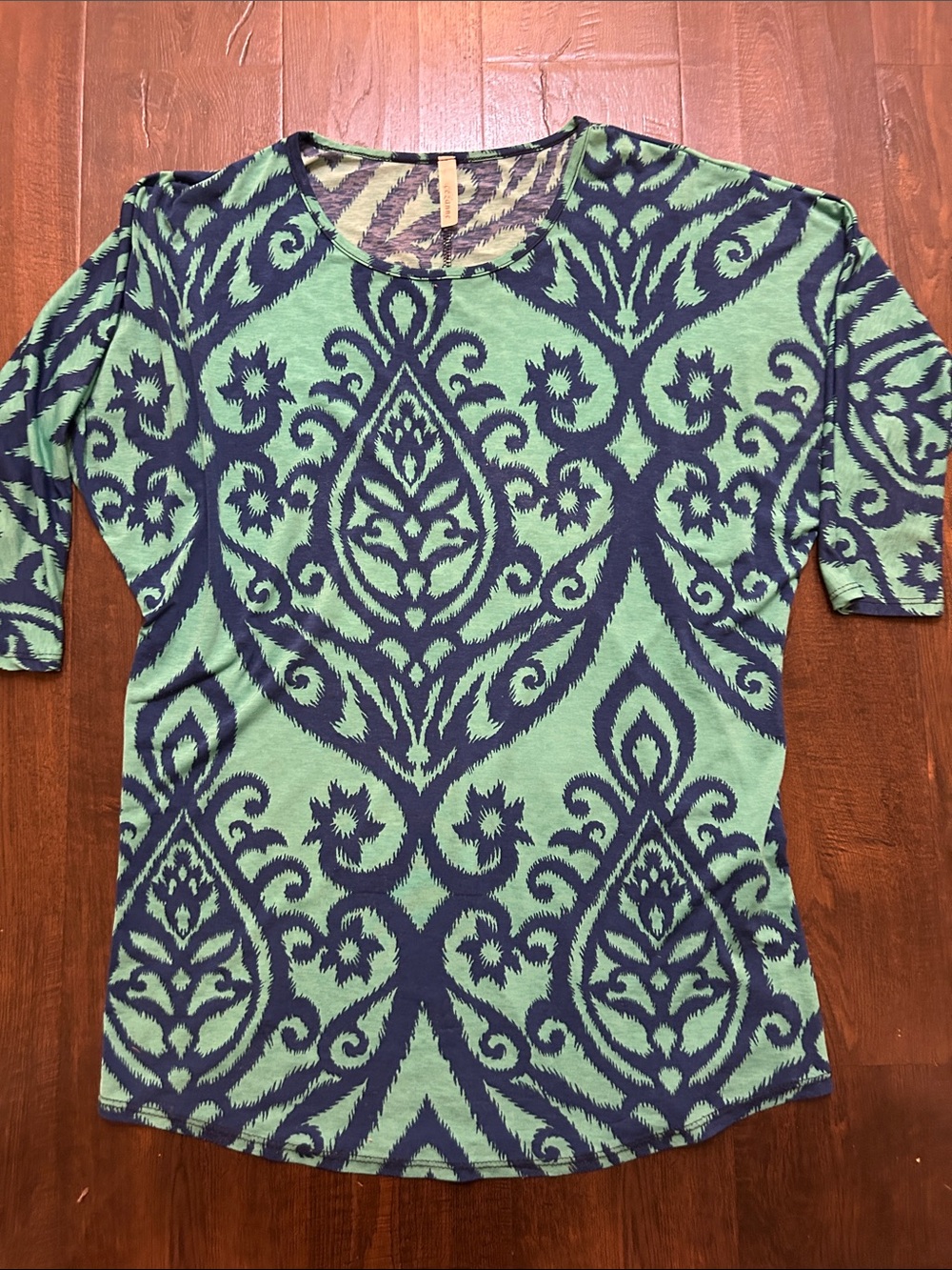 cezanne Green and Navy Patterned Tunic Top